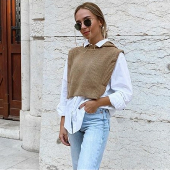 🎈RESTOCK! Zara knit vest with slits - Picture 7 of 16